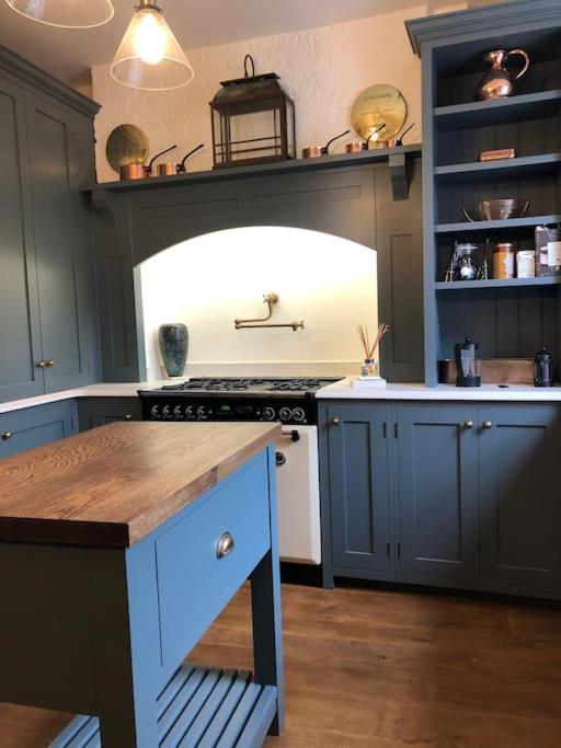Luxury 2 Bed Georgian Townhouse, Old Portsmouth Βίλα Εξωτερικό φωτογραφία