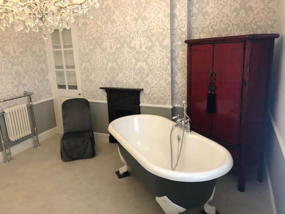 Luxury 2 Bed Georgian Townhouse, Old Portsmouth Βίλα Εξωτερικό φωτογραφία